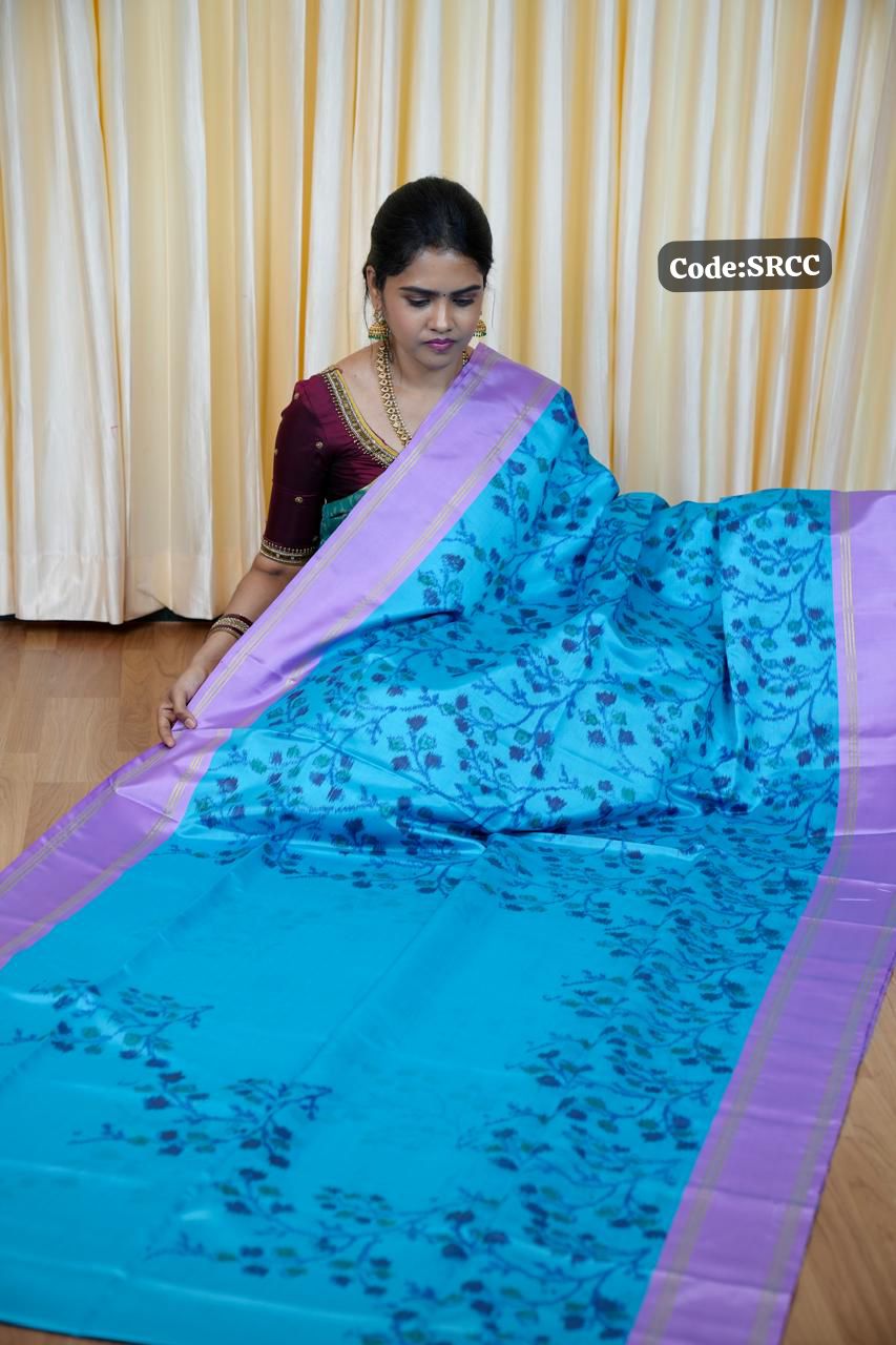 Soft silk sarees with Poachampally design🥰😎📚