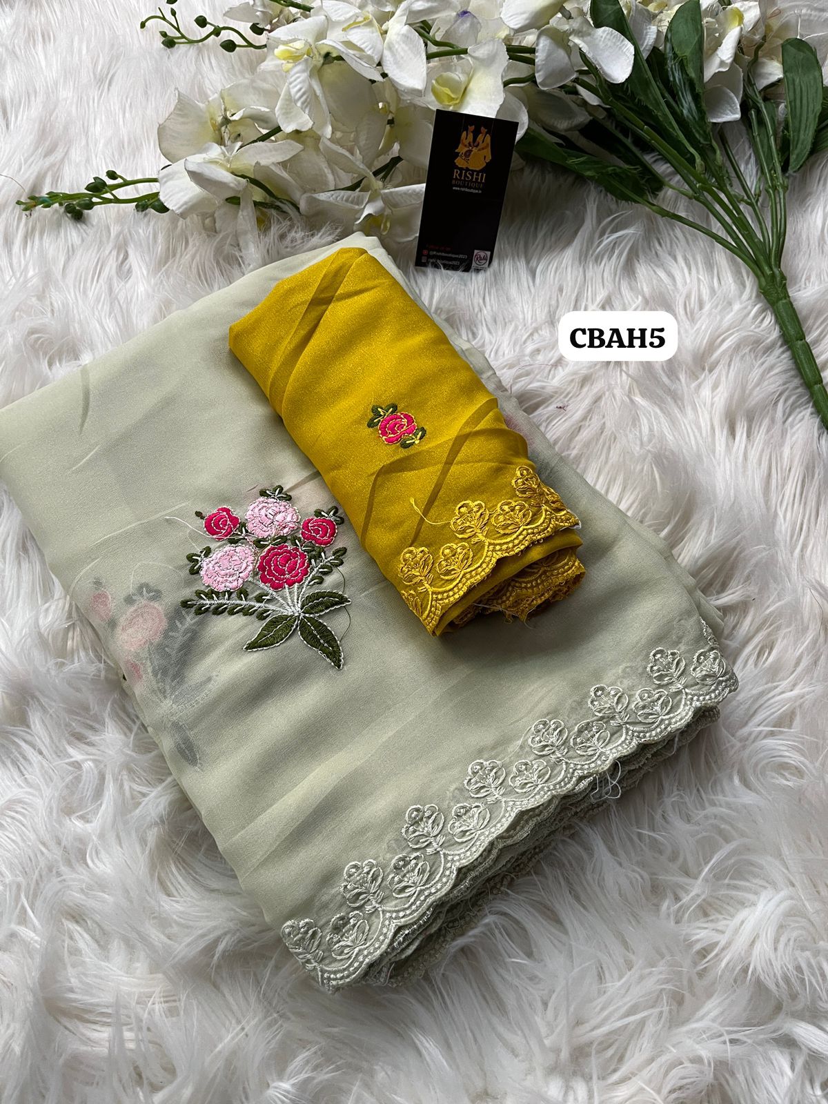 Star georgette floral embroidery butta work saree with scalloped cutwork border 🥳✅