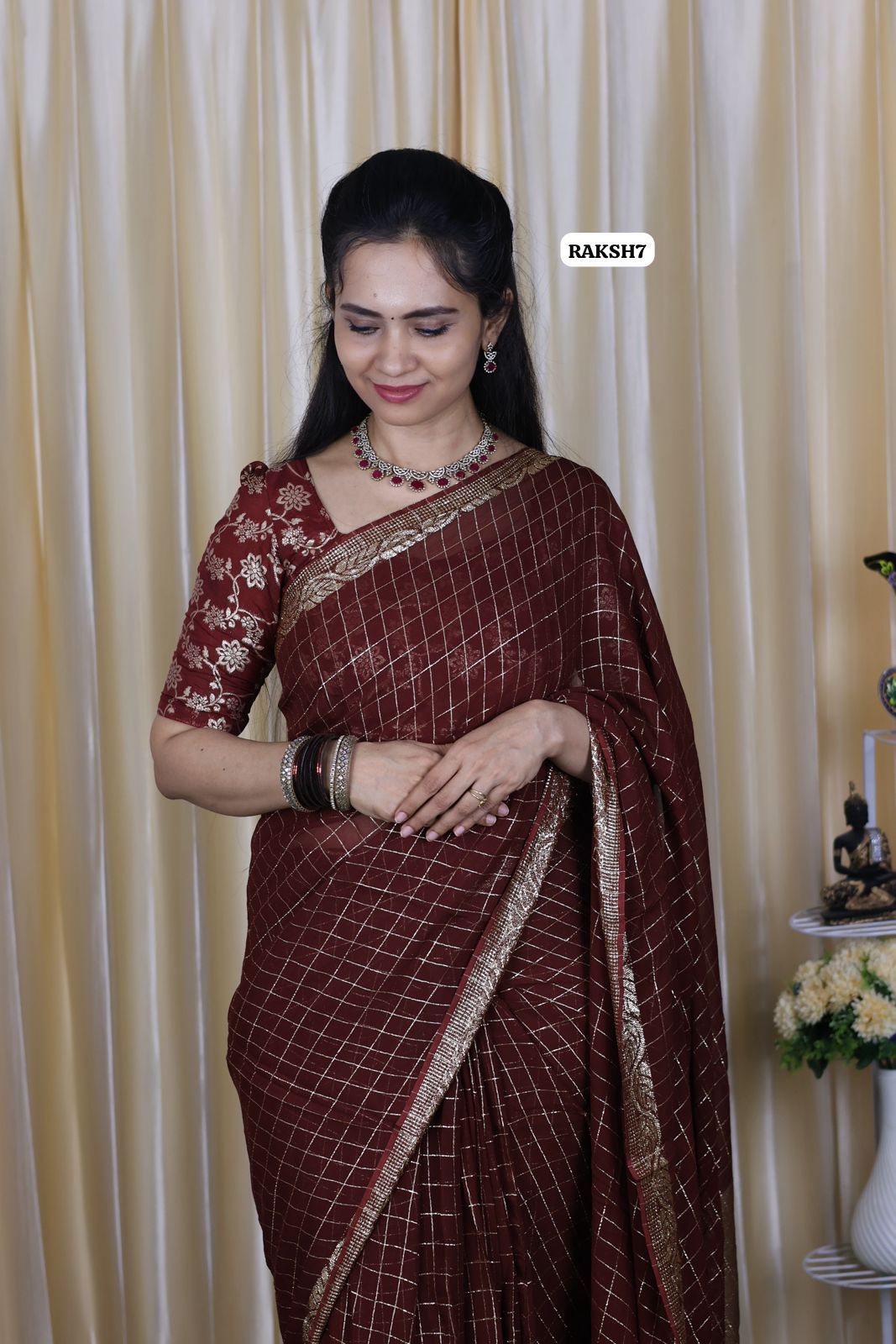 Premium Viscose Georgette Saree checks zari With Dola Viscose Blouse 🥳Dark chocolate brown