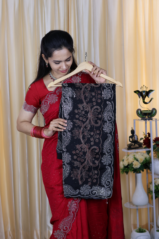 Party wear 
Chinnon silk with heavy work with running blouse 😍🥳