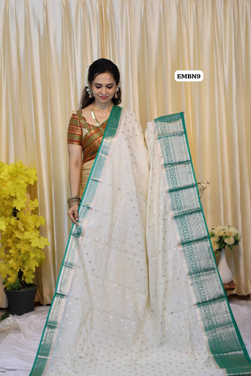 Warm silk saree 😍🥳
