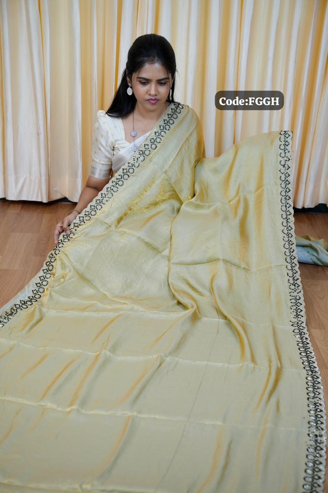 Space silk saree🥰😎