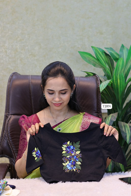 Premium quality readymade elastic blouse with printed design 😍⏰