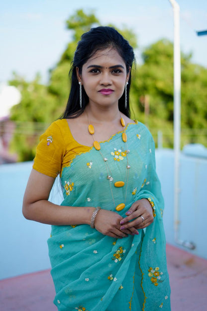 Crunchy georgette sarees🥰😎📚