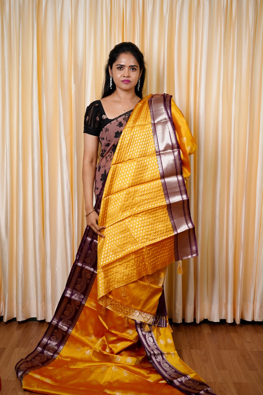 Kanchi semi silk sarees🥰😎📚