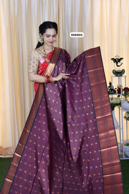 Golden zari kanchi semi silk saree with vairaoosi pattern with contrast blouse 😍😎