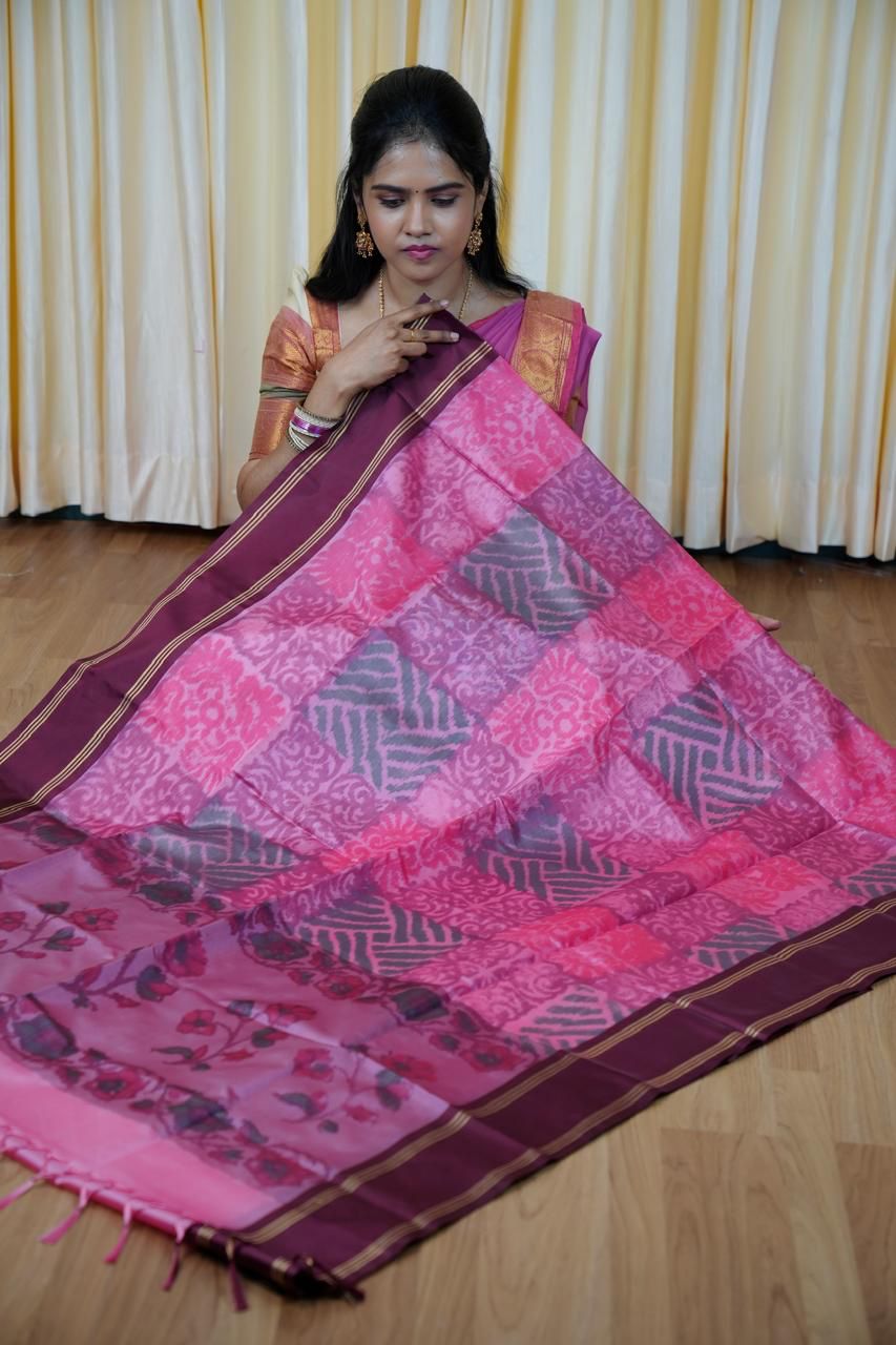 Soft silk sarees with Poachampally design🥰😎📚