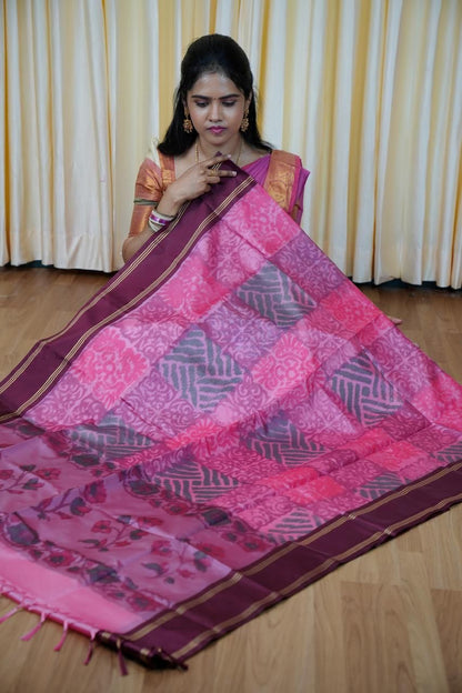 Soft silk sarees with Poachampally design🥰😎📚