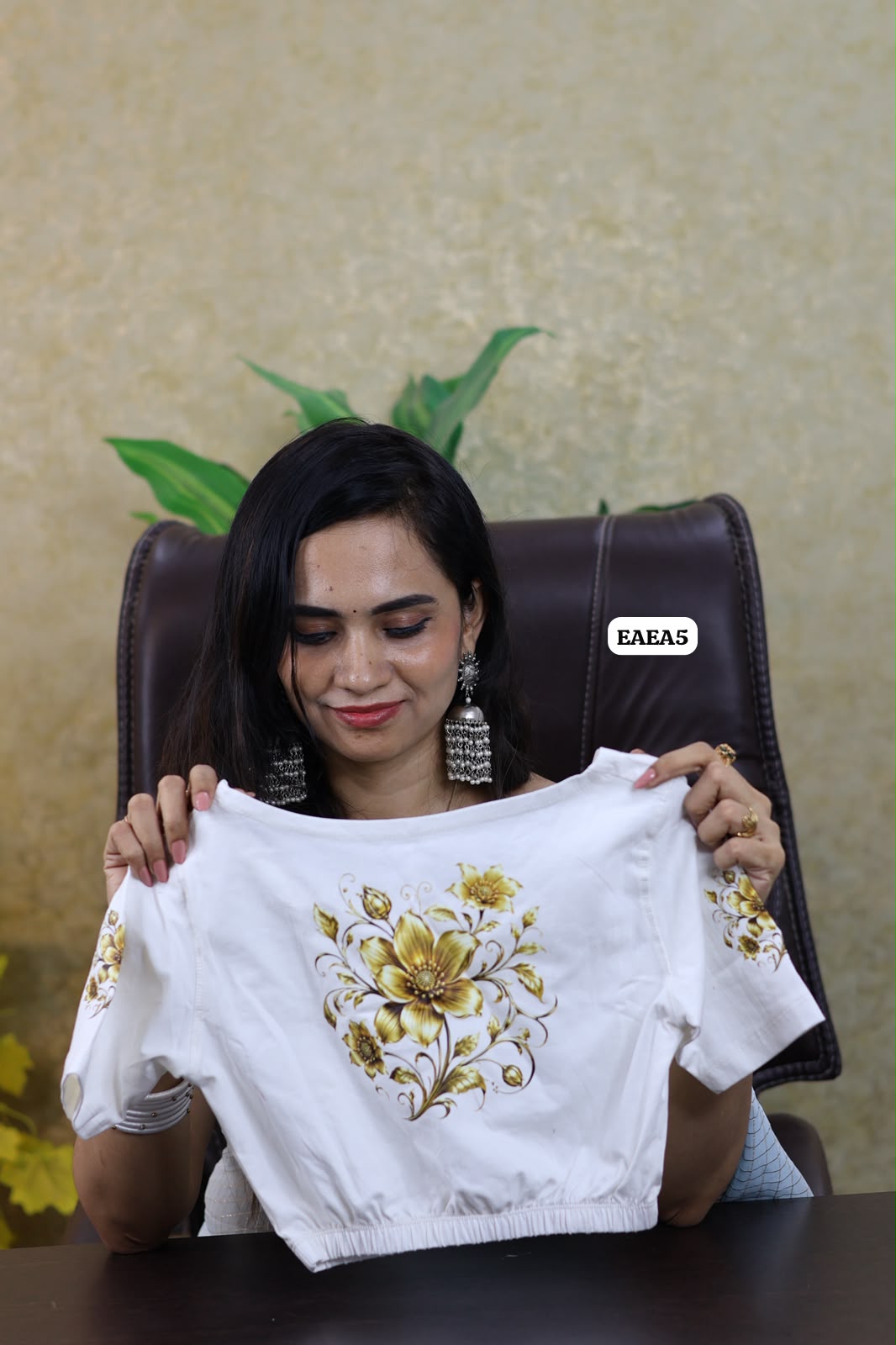 Premium quality readymade elastic blouse with printed design 😍⏰