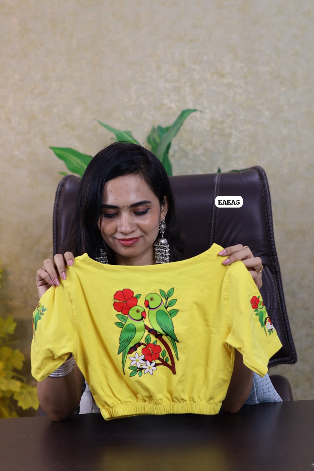 Premium quality readymade elastic blouse with printed design 😍⏰