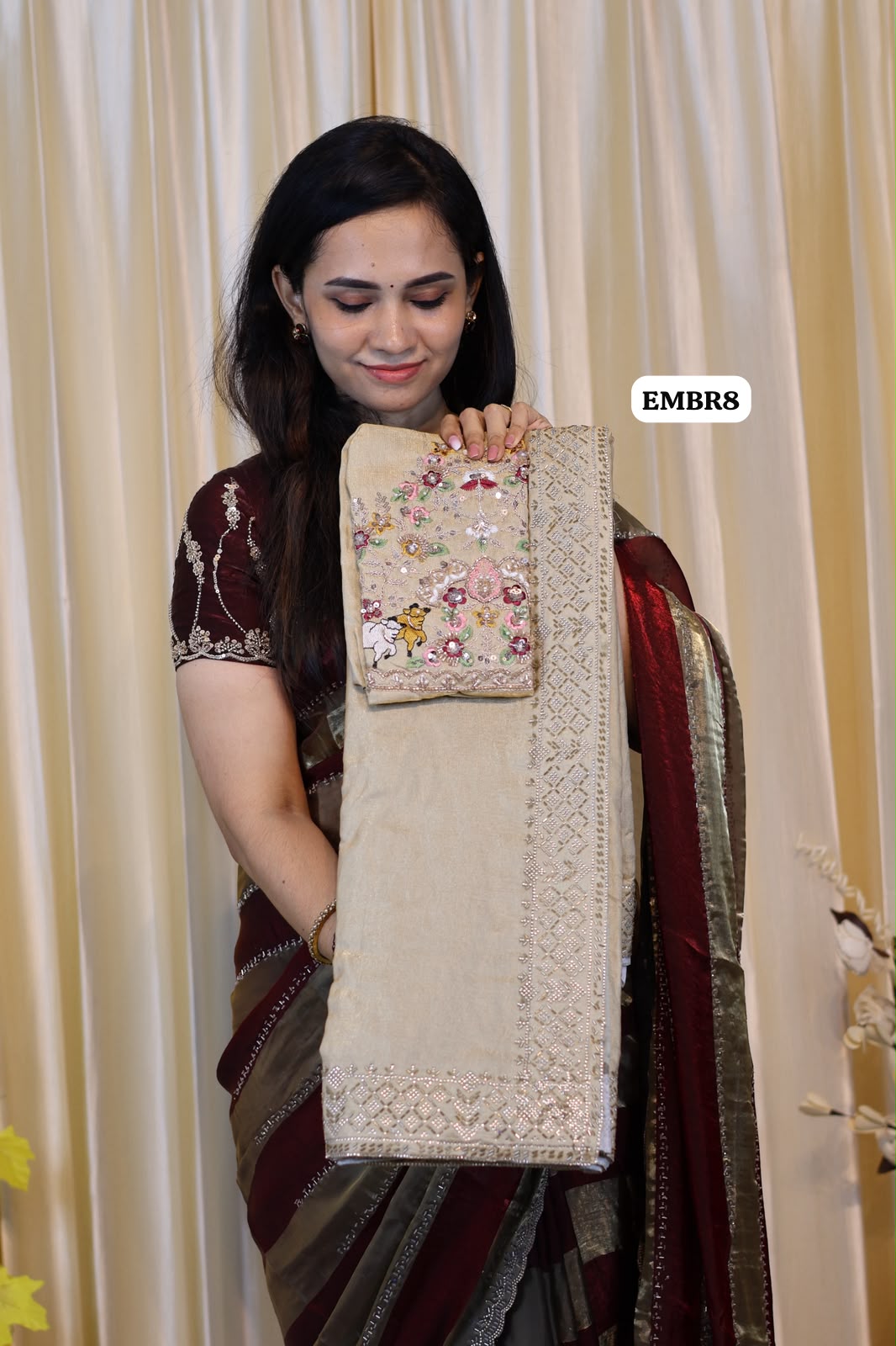 Space silk saree with jarkhand  diamond work 😍😎📚