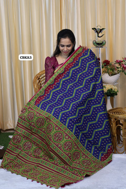 Classy cotton saree with contrast blouse 😍Ⓜ️