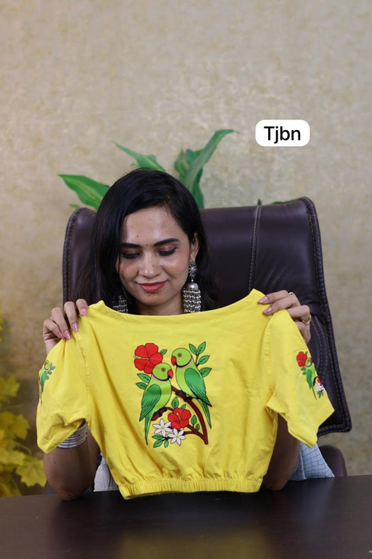 Premium quality readymade elastic blouse with printed design 😍⏰