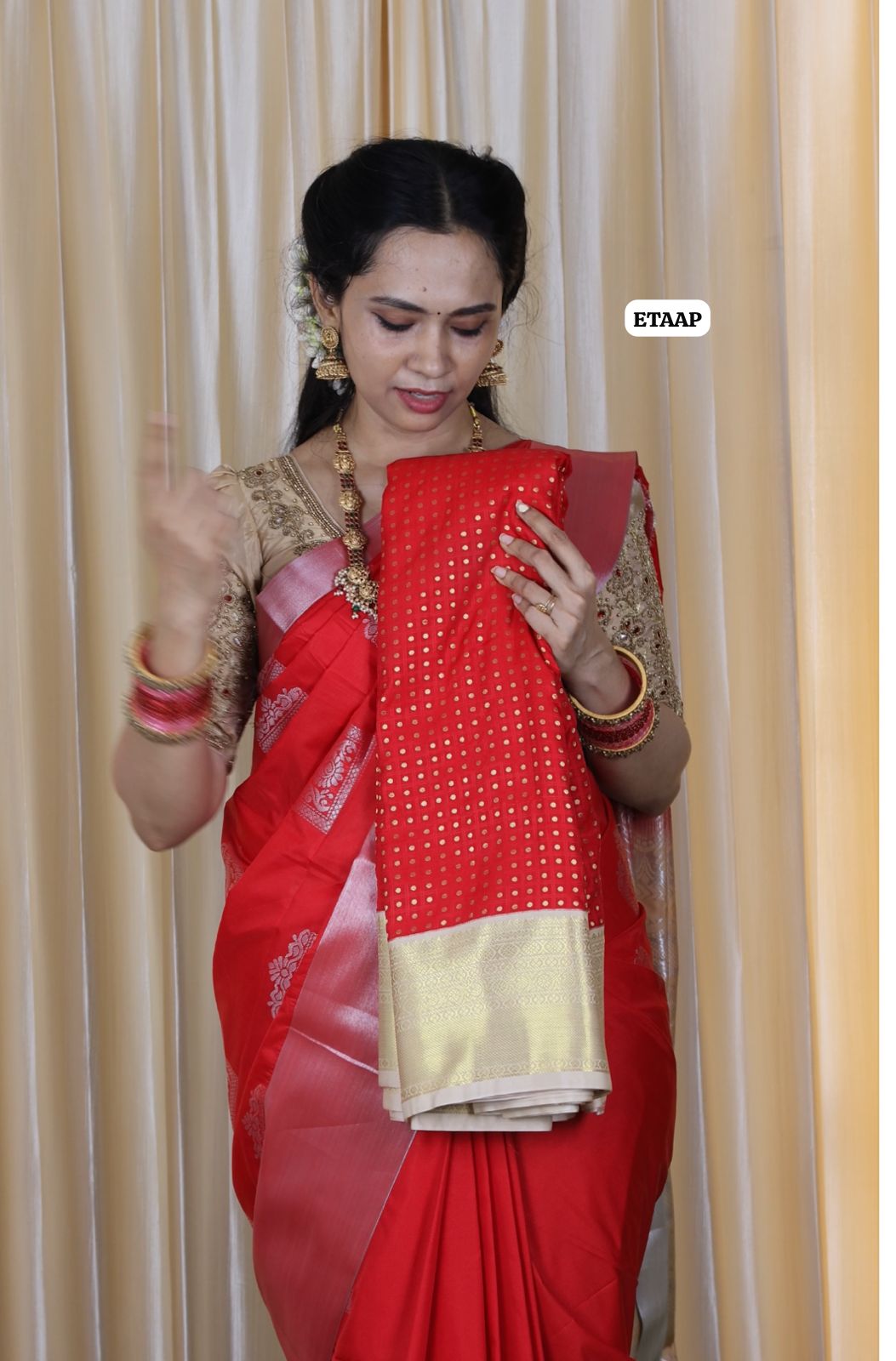 1000 buttas in Premium kanchi bridal semi silk sarees👇🏻