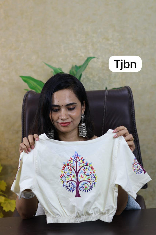 Premium quality readymade elastic blouse with printed design 😍⏰