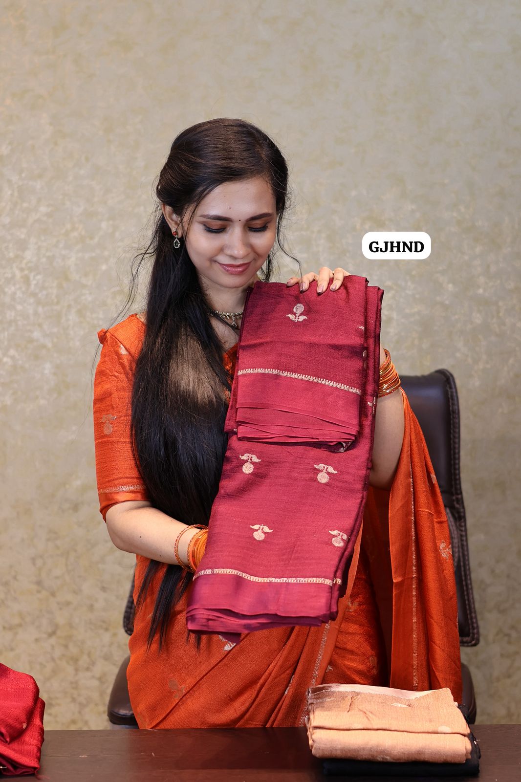 Pure viscose satin border with zari weaving georgette,Crafted for new Trends🥳🥰