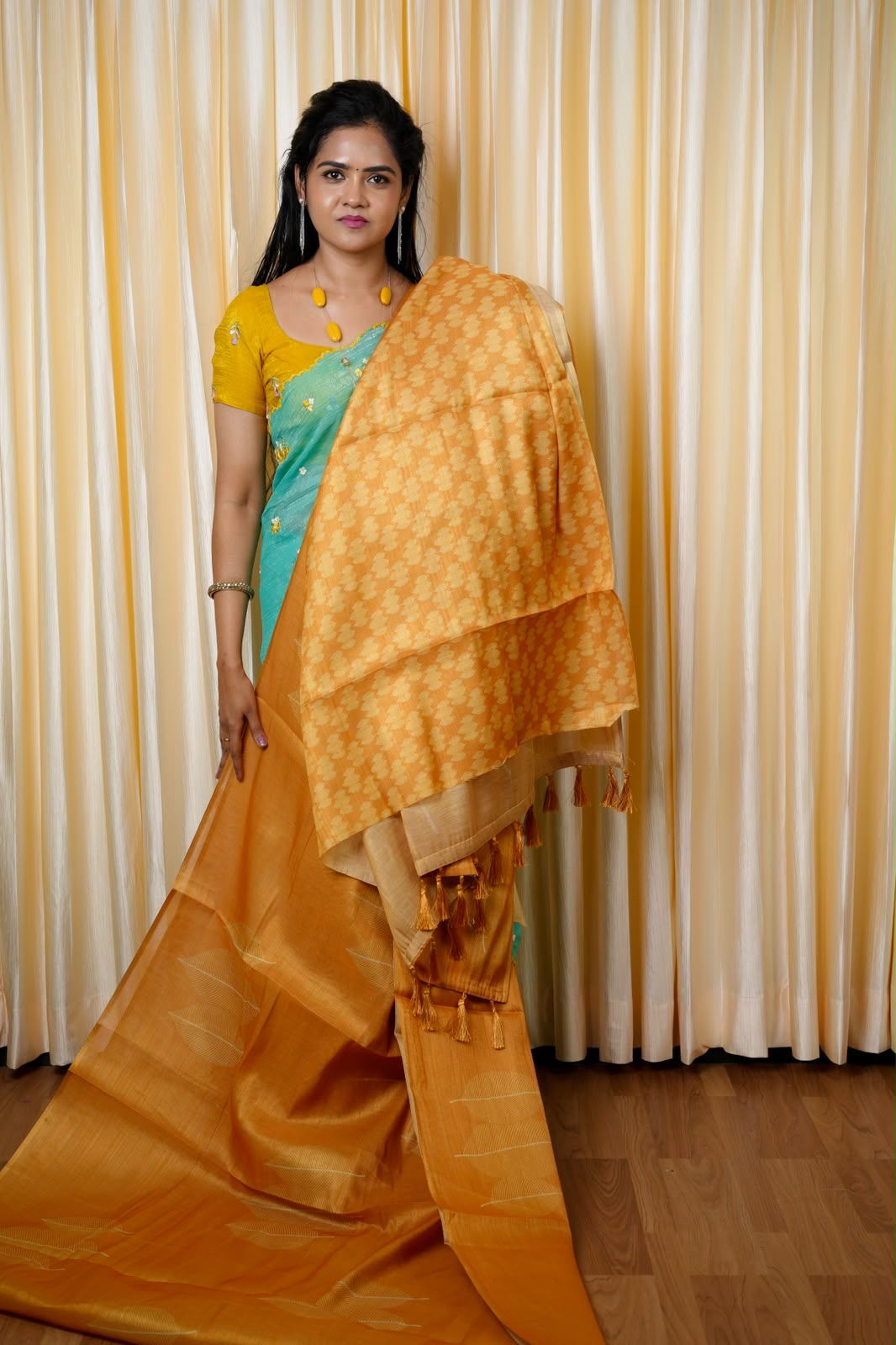 Tussar silk sarees🥰😎📚