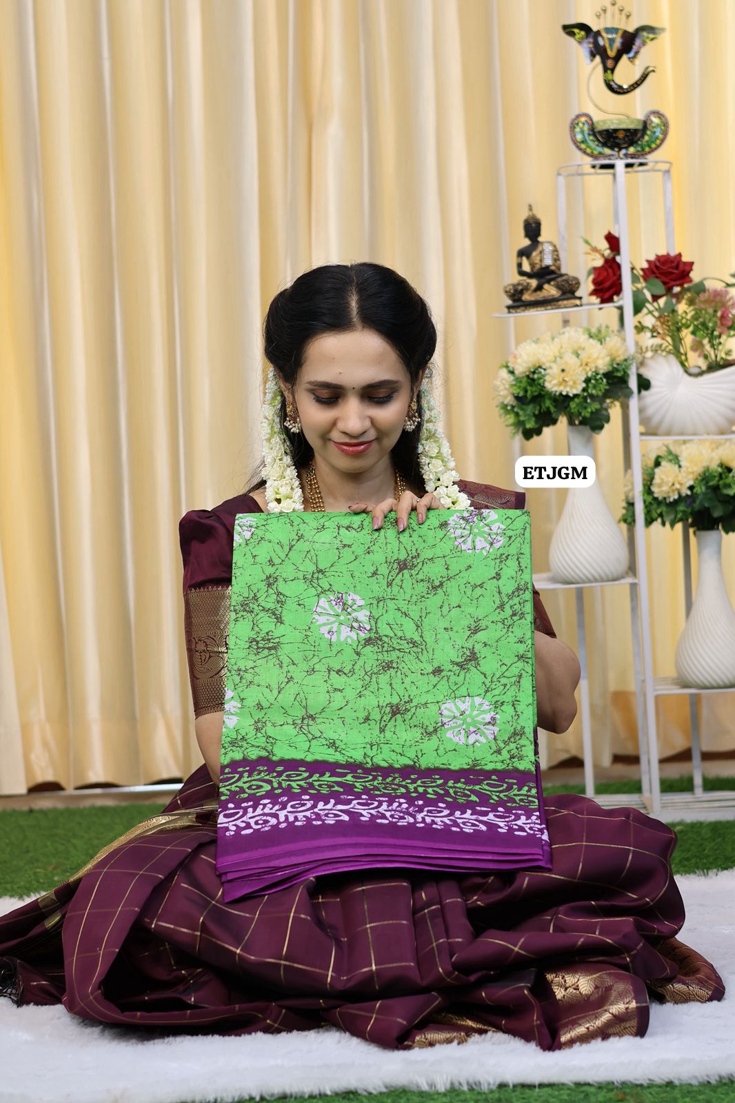 Classy Cotton saree with contrast blouse😍Ⓜ️