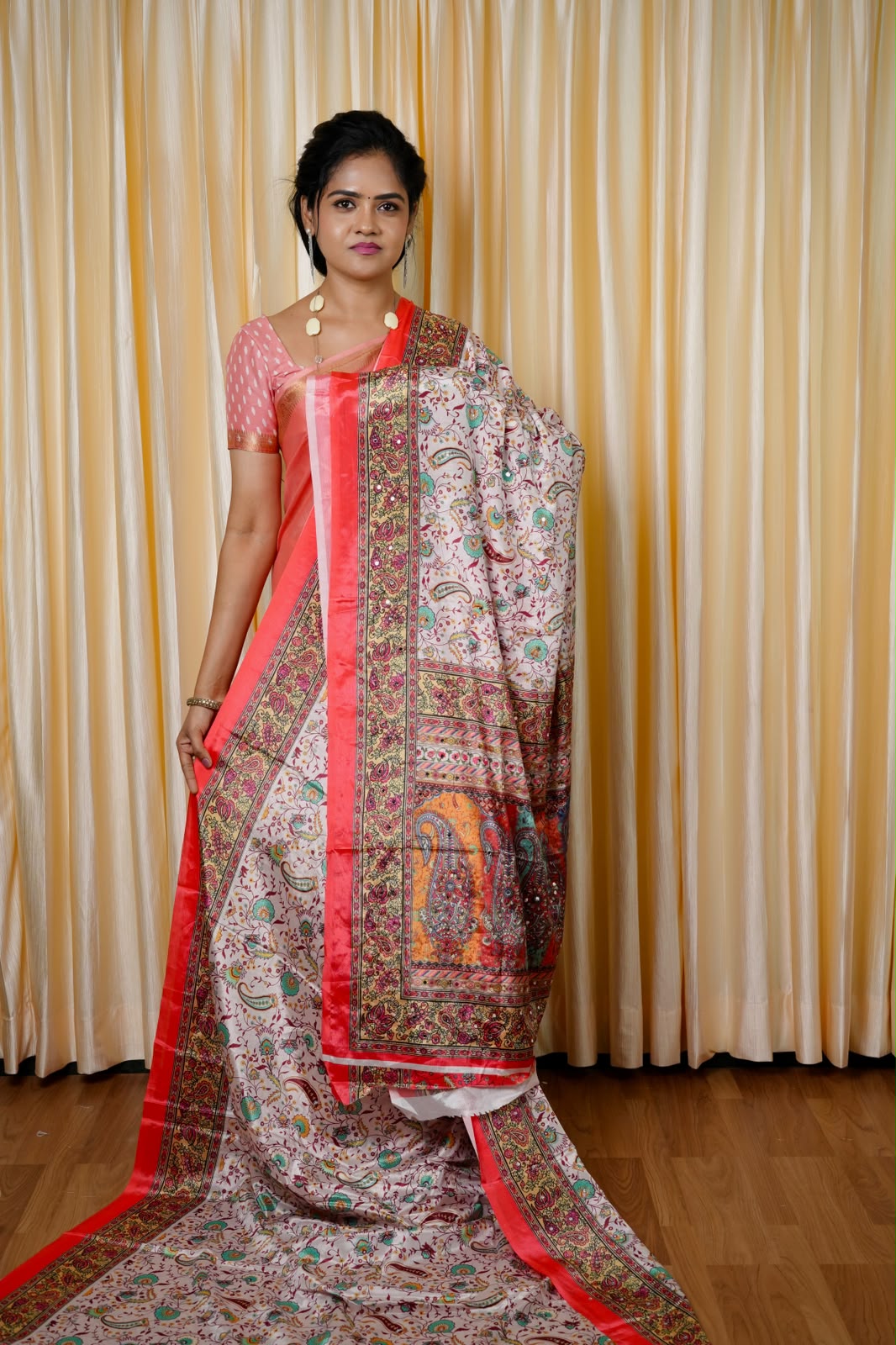 Chinnon mirror work saree🥰😎📚
