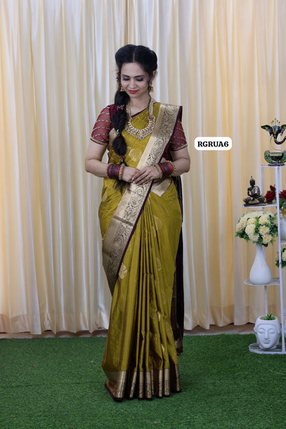 Premium kanchi soft silk saree with running blouse😍😎