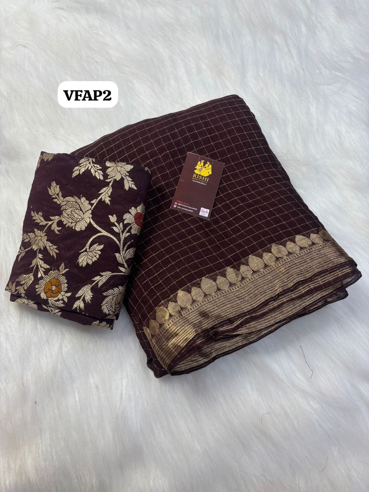 Viscose georgette saree with zari blouse 🎁