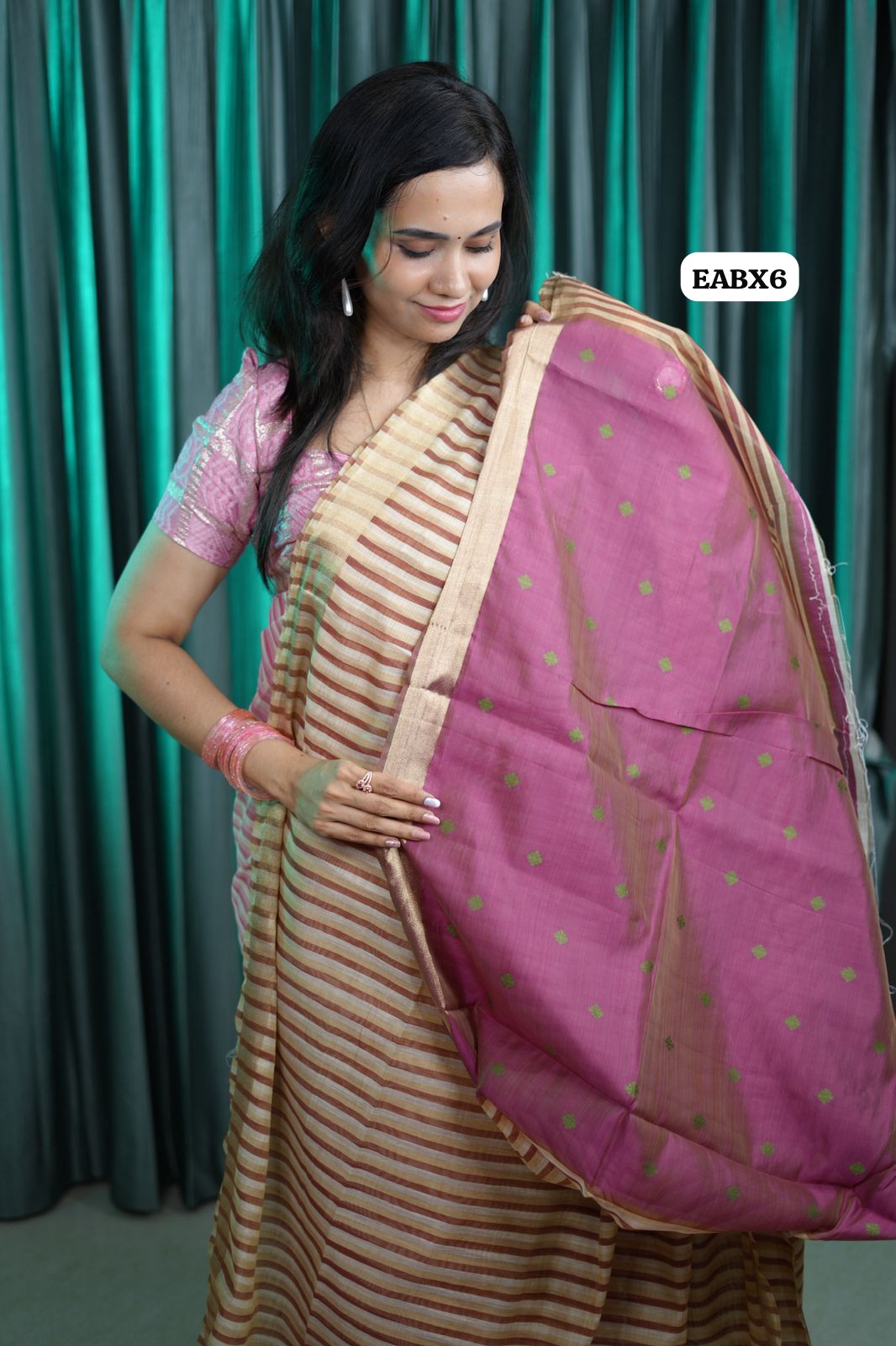 Premium quality linen cotton saree 🥳