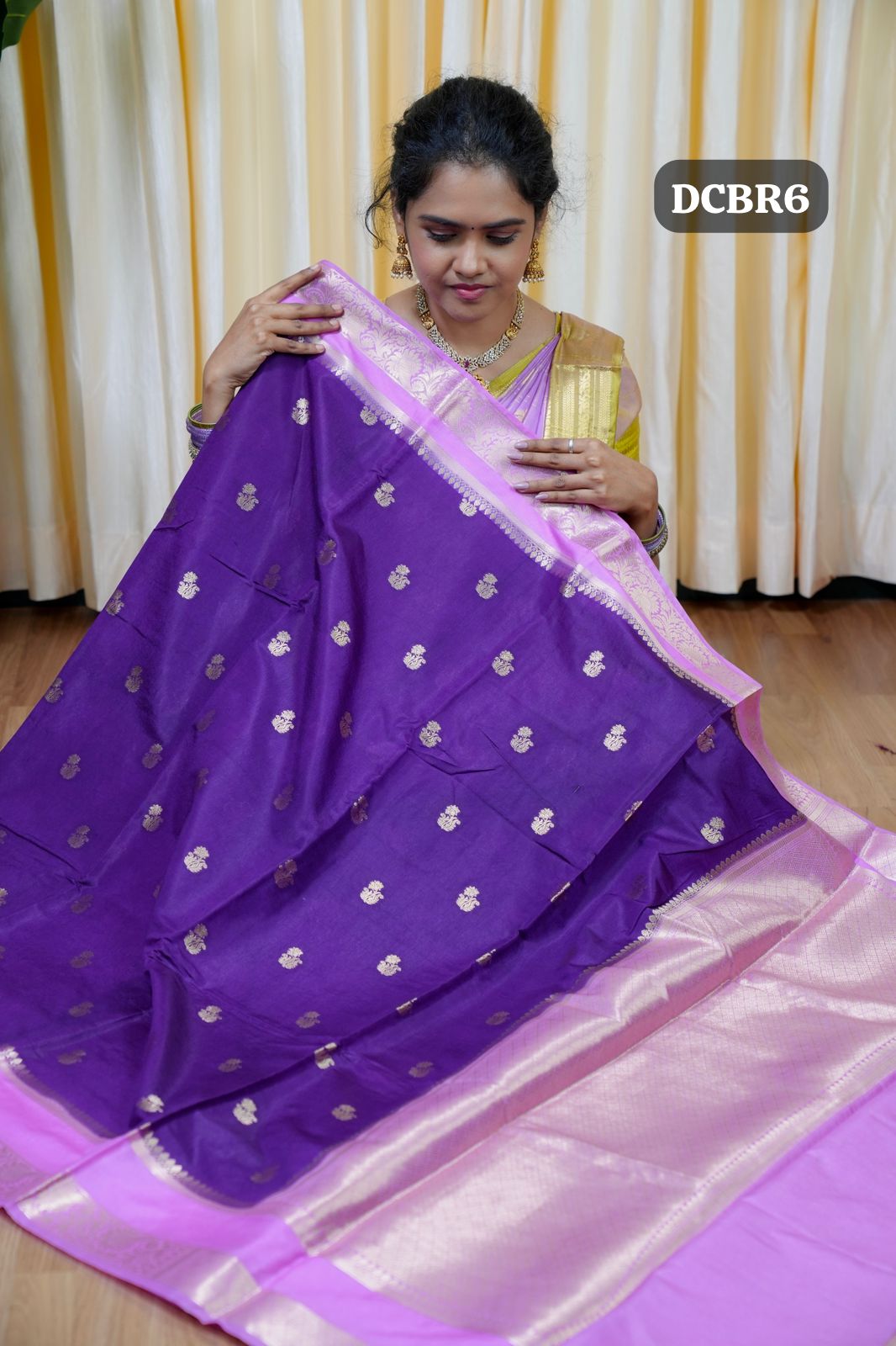 Premium warm silk saree🥳✅