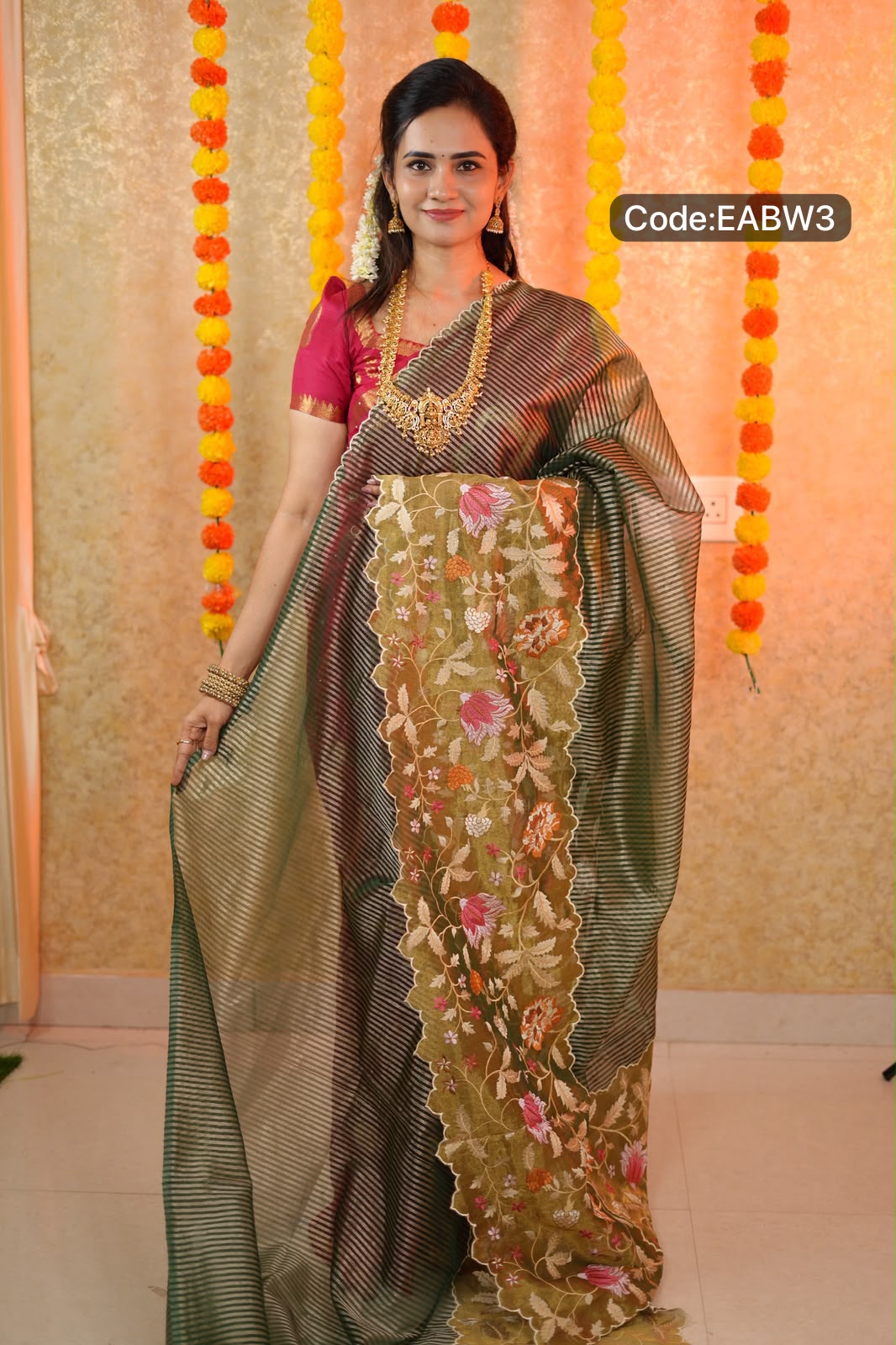 Banarasi soft tissue with Appliqué Embroidery work sarees😍🥳