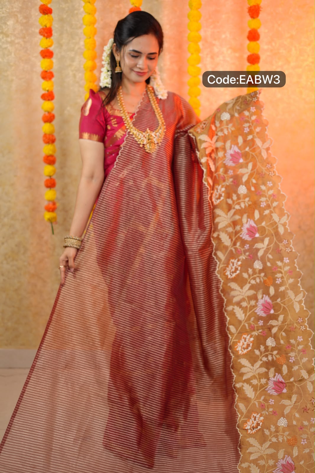 Banarasi soft tissue with Appliqué Embroidery work sarees😍🥳