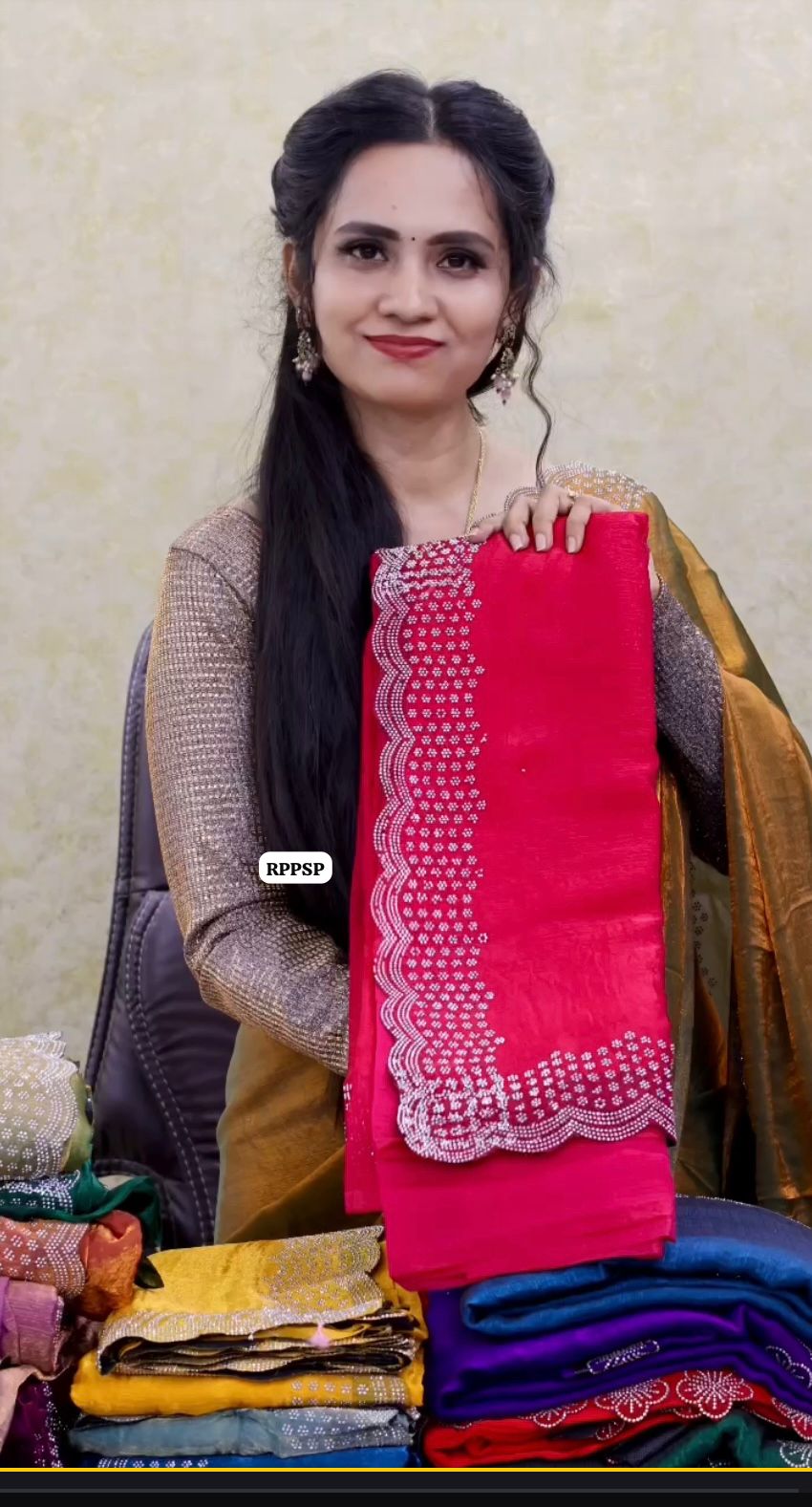 Siborski border , metallic shade saree 😍🥳