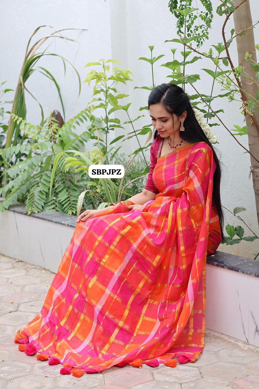 Premium mul cotton with zari checks🥳