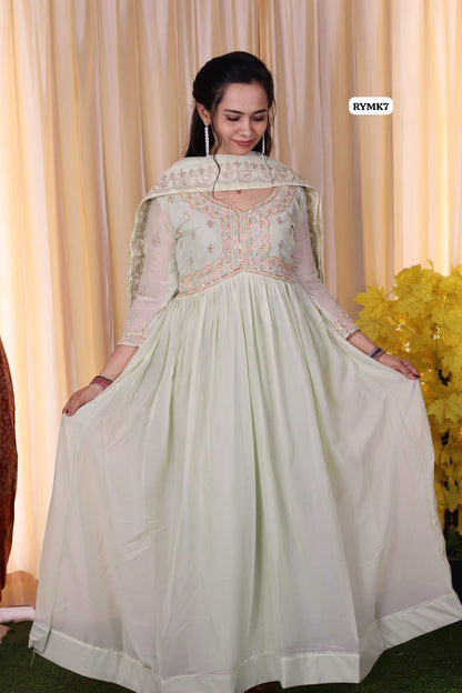 Heavy work long salwar with 2.5 mtr work dupatta 😍🥳