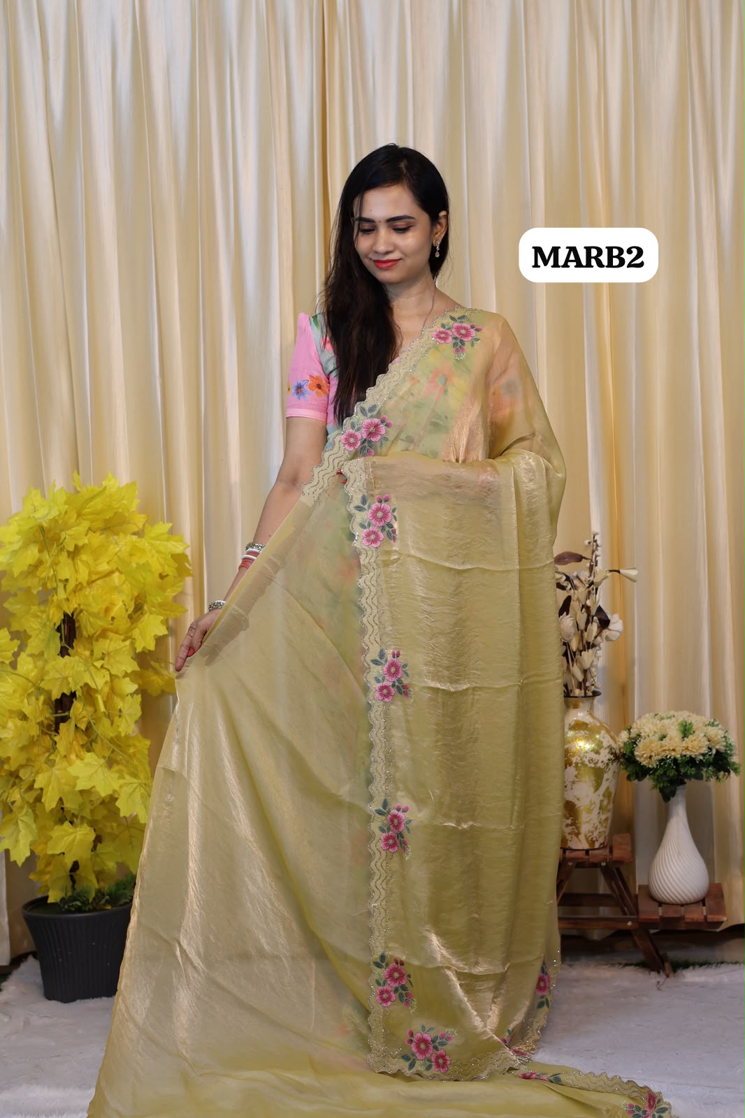 Space silk  saree😍🥳