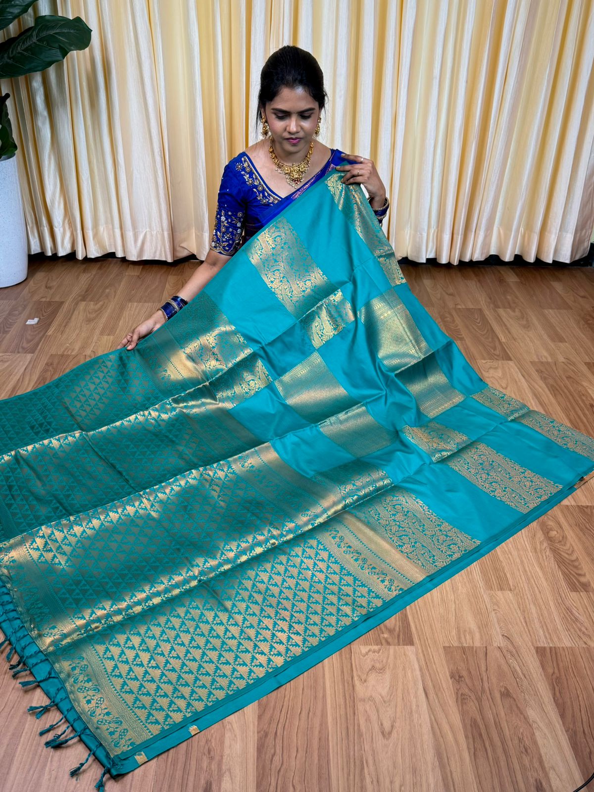 Soft silk sarees-🌈🥰😎📚