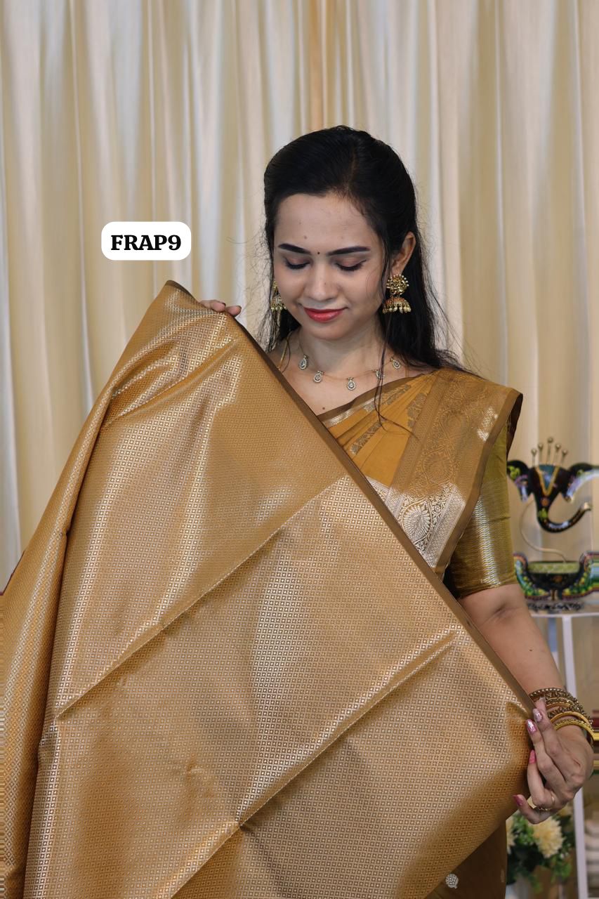 Semi soft silk saree prebook 🥳.