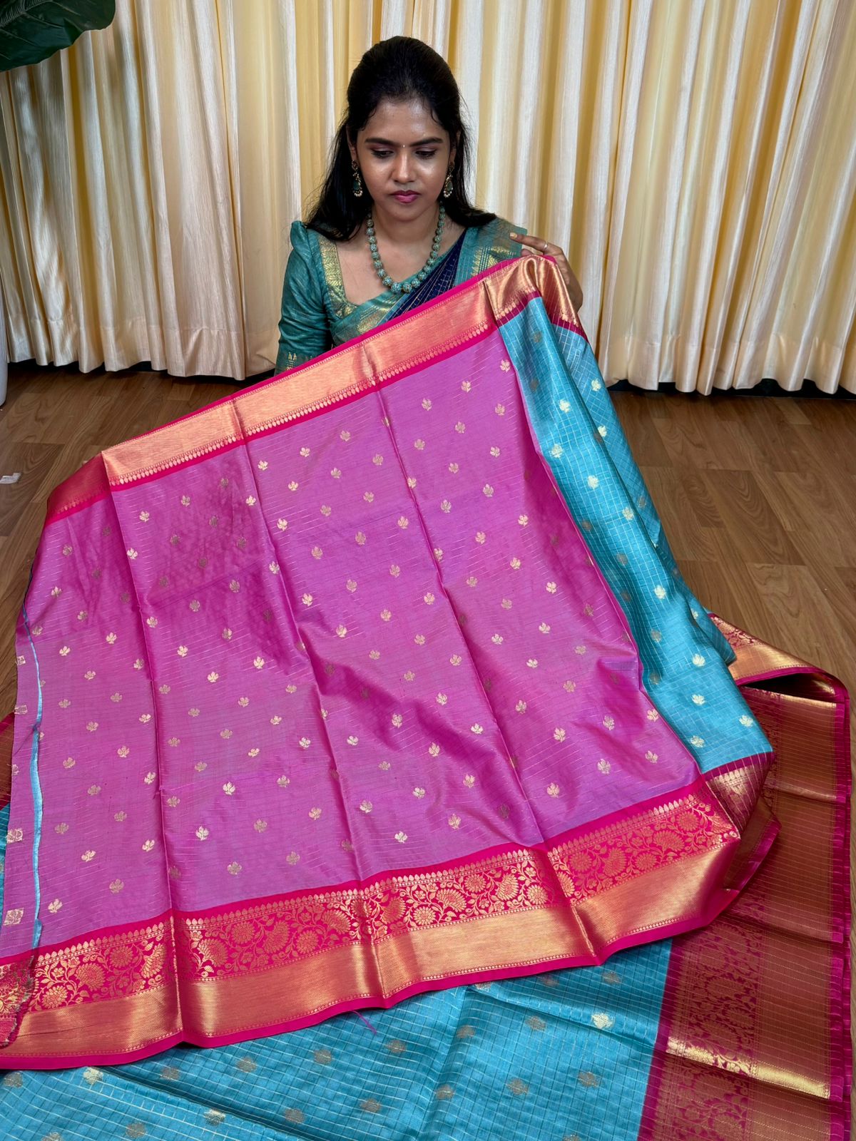 Soft katan silk saree🥰😎📚