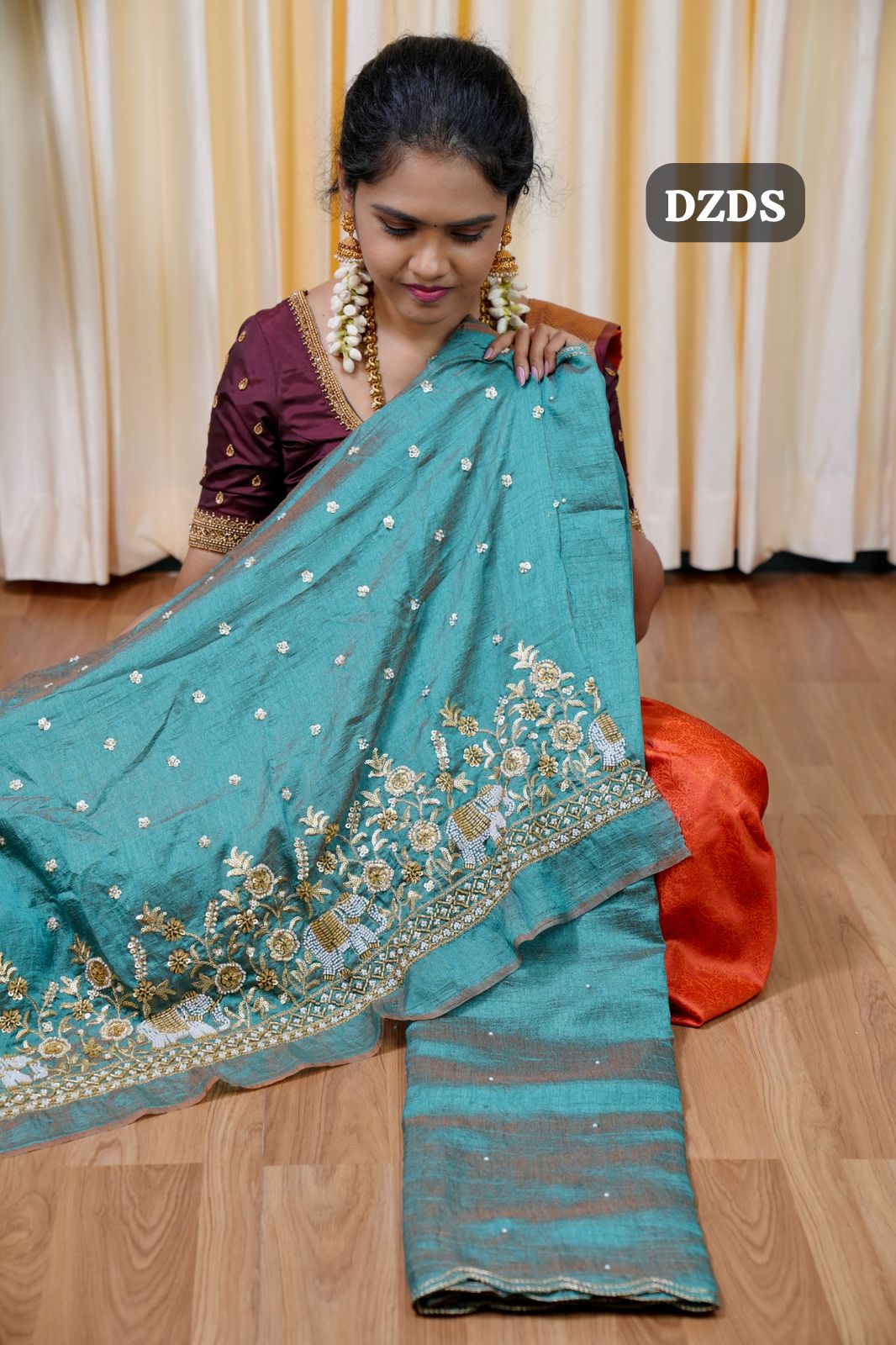 Designer saree with Heavy work blouse🥳✅