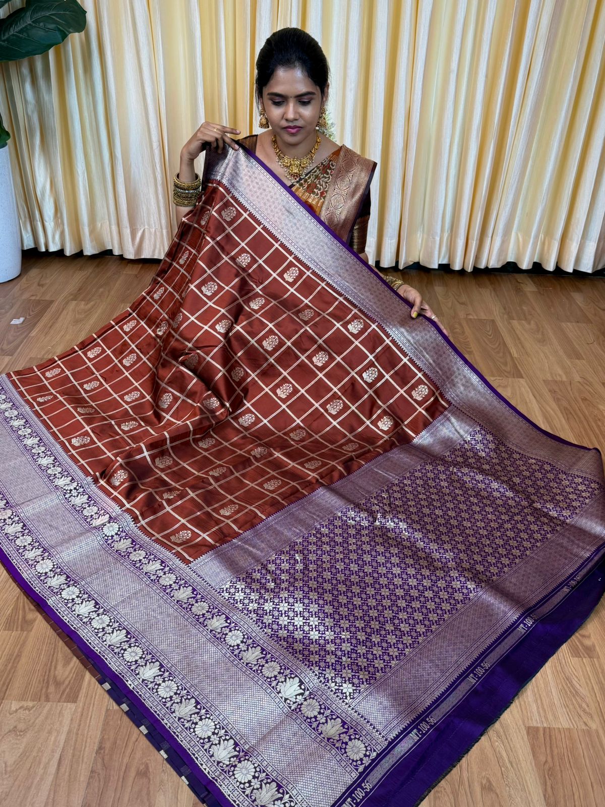 Soft silk sarees🥰😎📚🌈offer