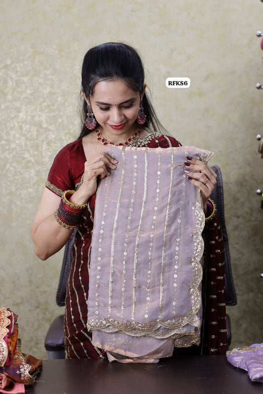 Premium quality space silk saree 😍🥳
