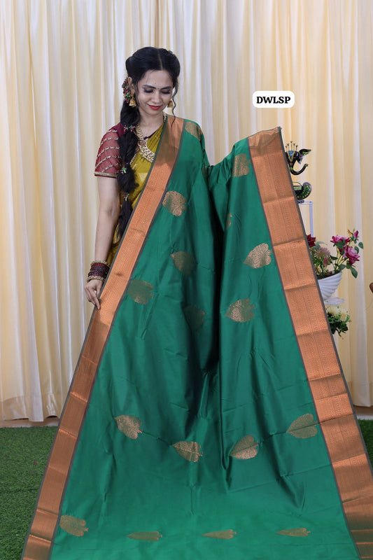 Free shipping ✨Semi soft silk saree 😍🥳