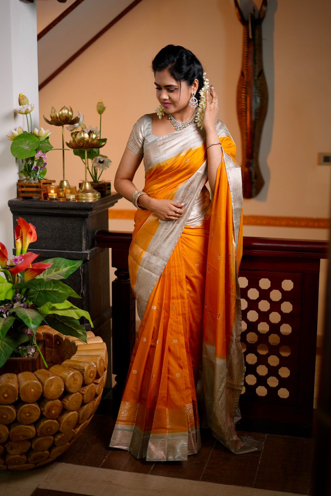 Premium warm silk sarees🥳