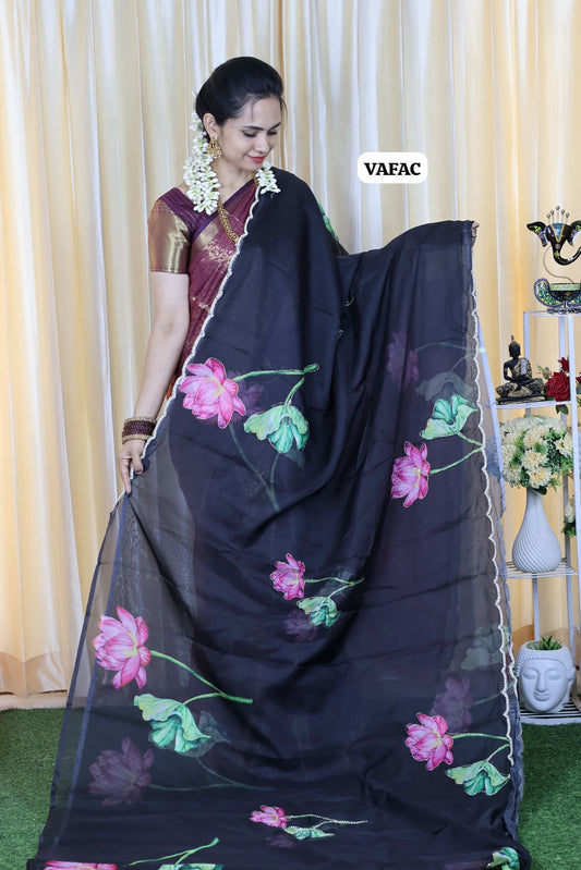 Soft organza with floral design and cut work scallop border along with handwork and pearl work 😍🥳