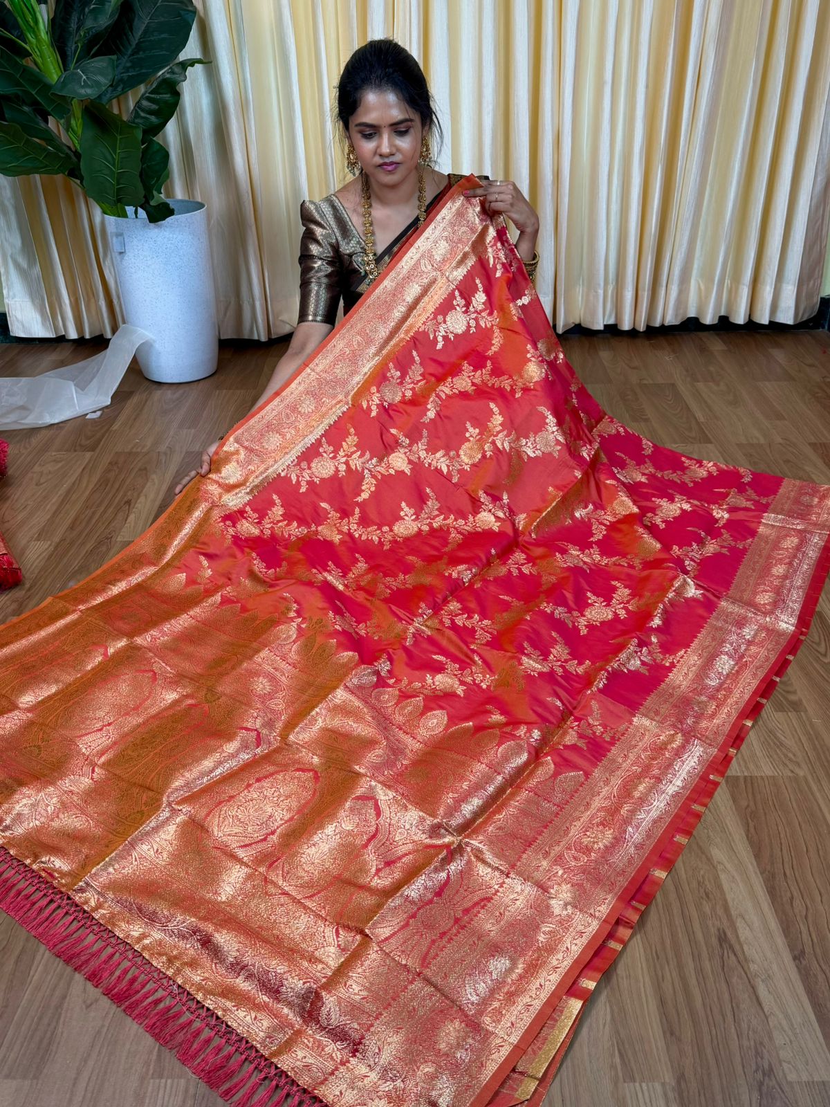 Kanchi semi silk sarees🥰😎📚