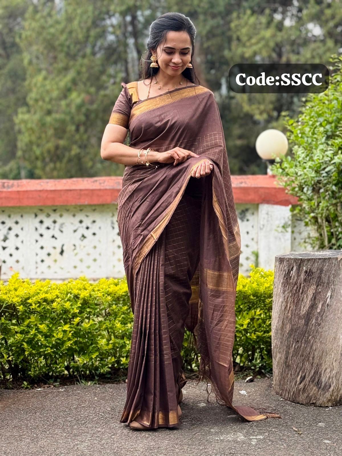 Semi Tussar silk saree with Checked pattern🥰😎📚