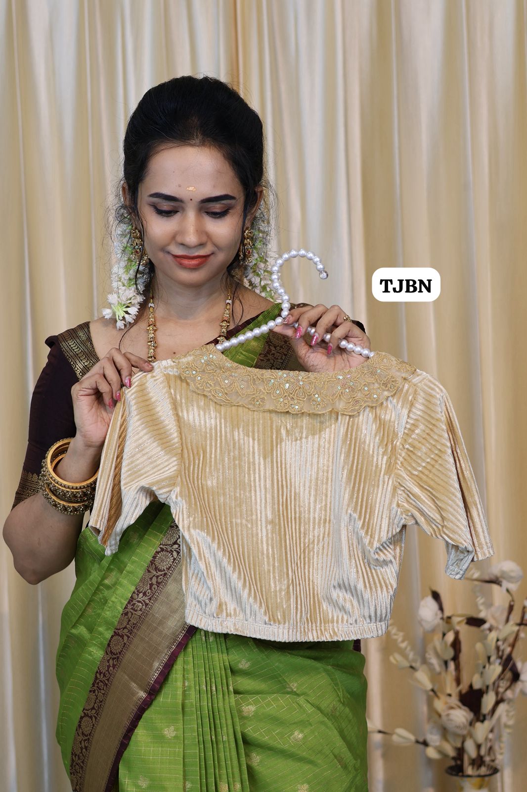 Simmer metrial Elastic Blouse 🎁
