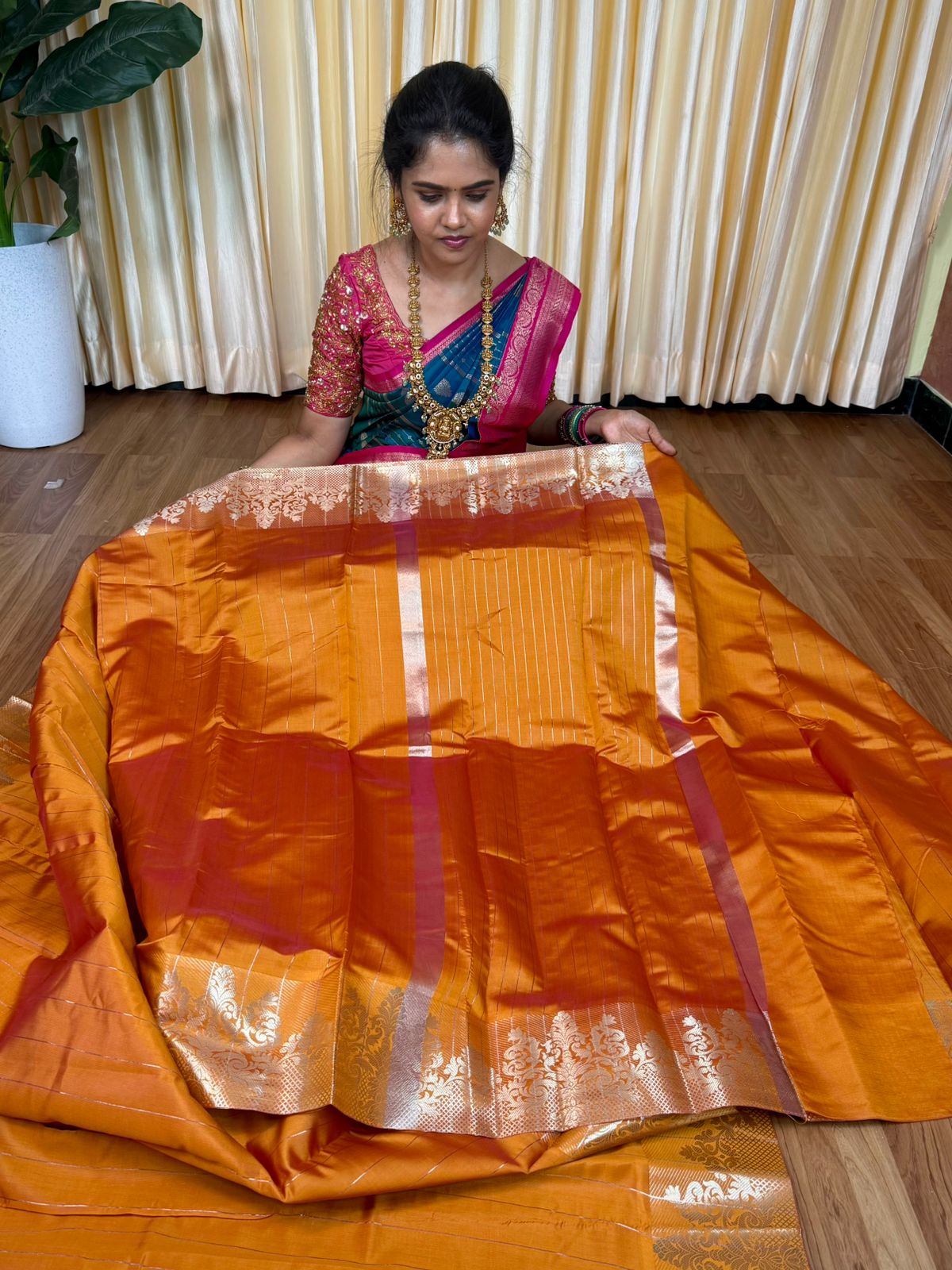 Kanchi semi silk saree🥰😎