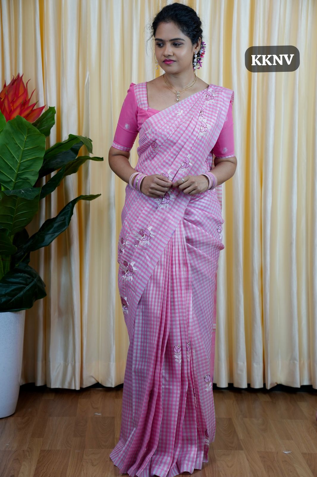 Nayanthara inspired Embroidery saree 🎁