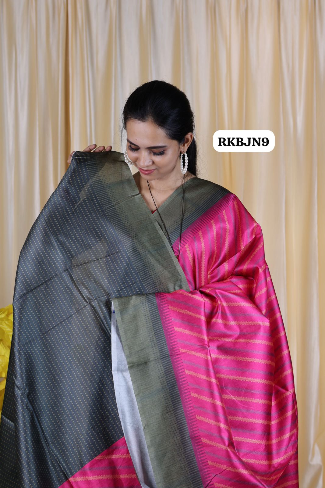 Classy cotton mix saree😍
