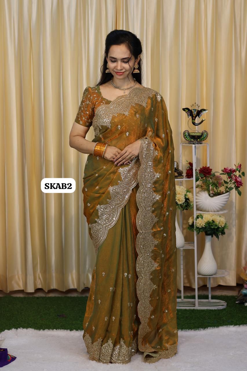 Space silk sarees with chumkey border Unstitched🎁