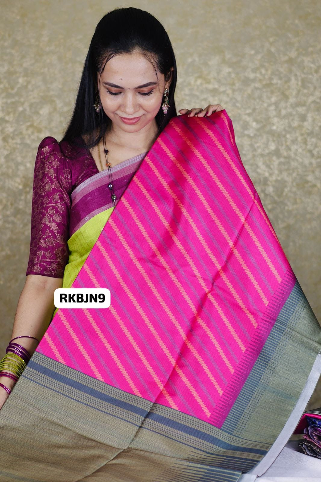 Classy cotton mix saree😍